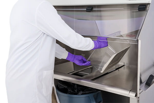 Large Access Opening for Large Cages on Animal Cage Dump Station